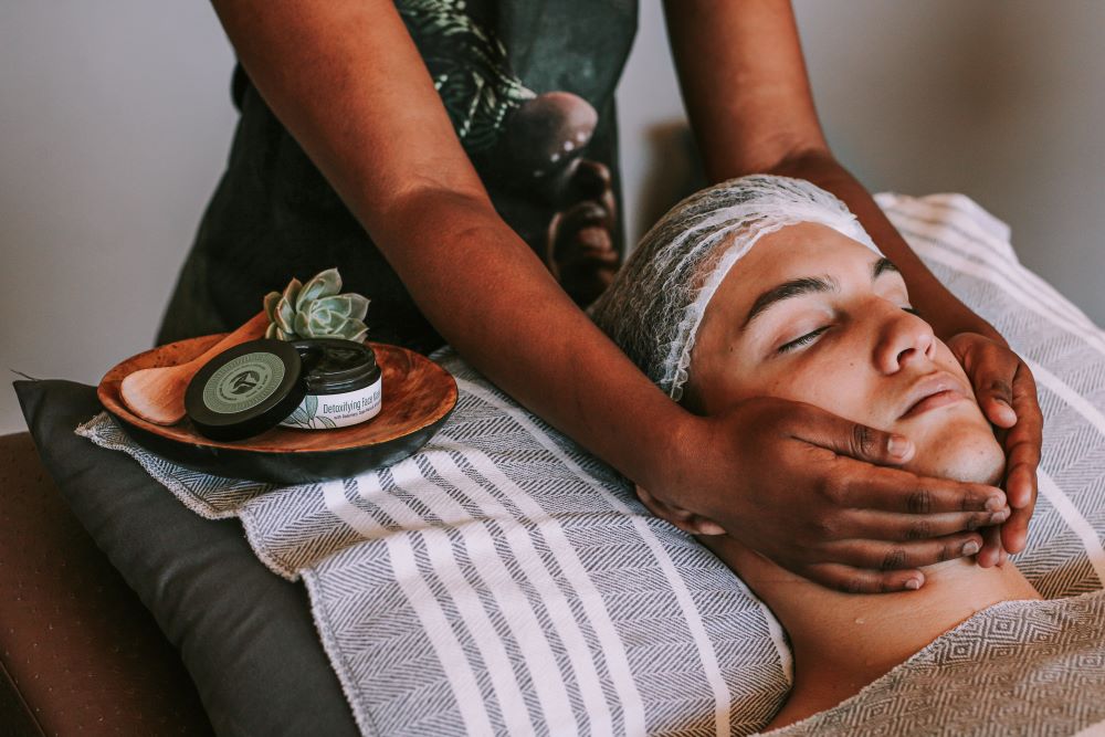 R200 Pamper Gift Card